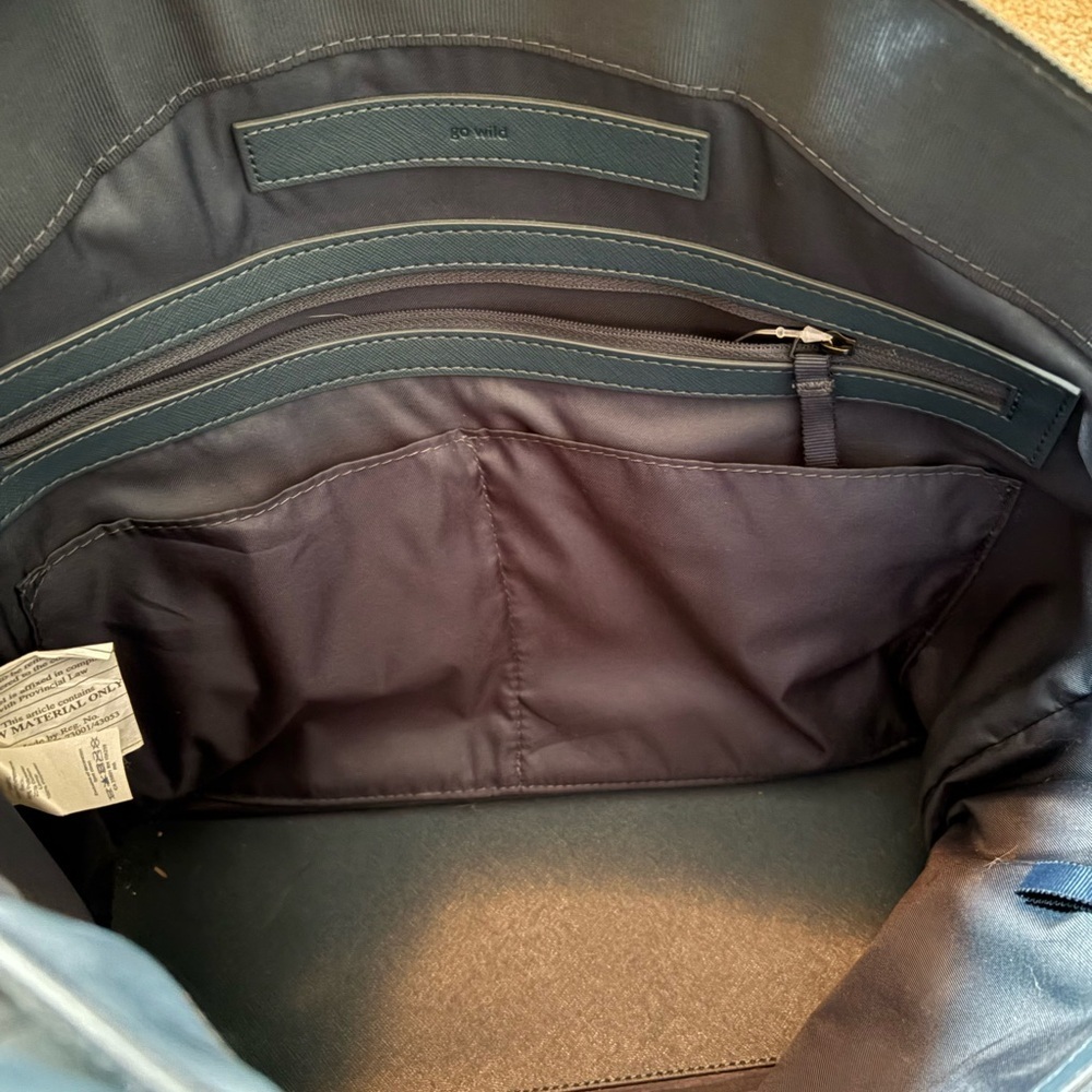 Lululemon All Day Tote Bag Large 26L Astro Blue Crossbody Strap - Picture 9 of 11